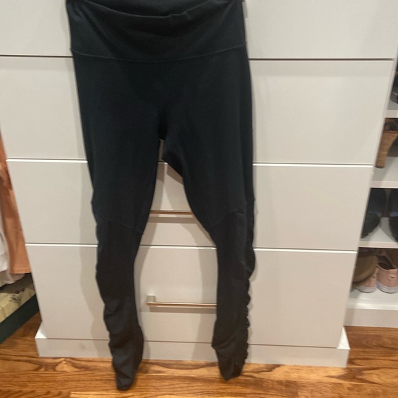 Fabletics leggings size small - Picture 1 of 3
